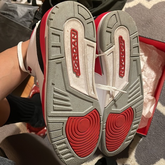 Fire red jordan 3 - Picture 6 of 6